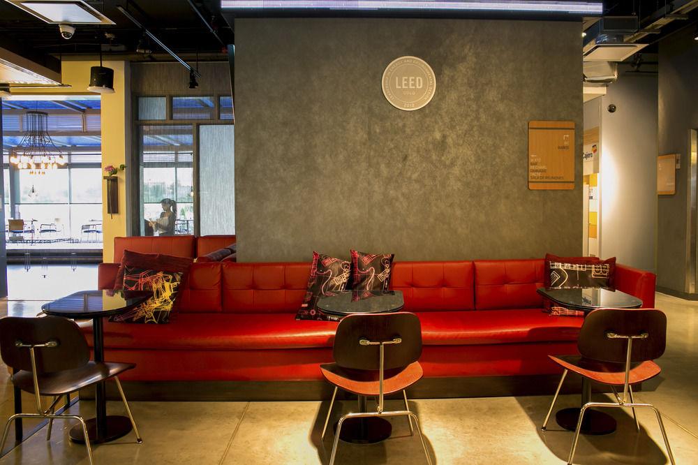 Aloft Airport Hotel Bogotá